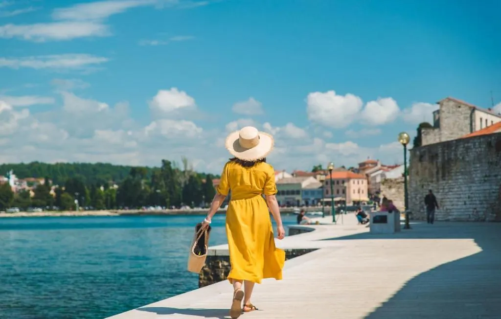 Villa Karbula By Villas Guide Porec